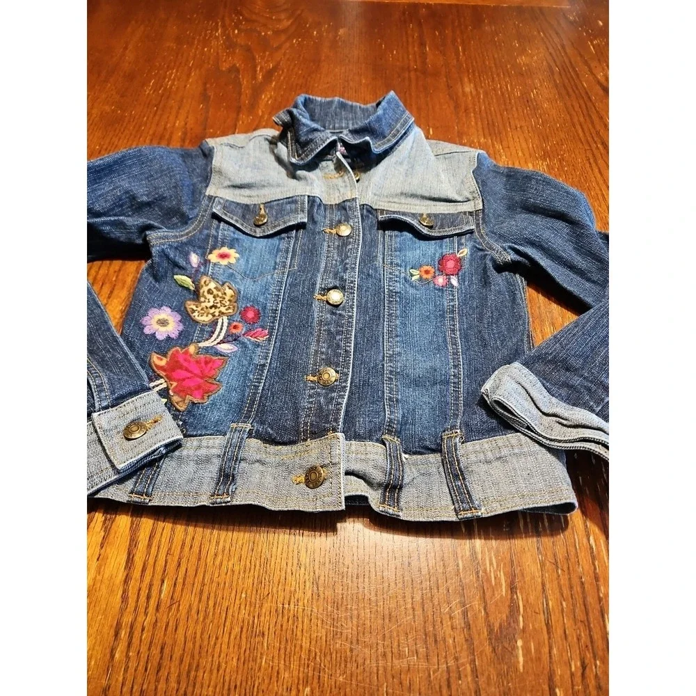 Children's Place Girls Denim Jacket Sz 5 Floral‎ Embroidered Long Sleeve (A882)
